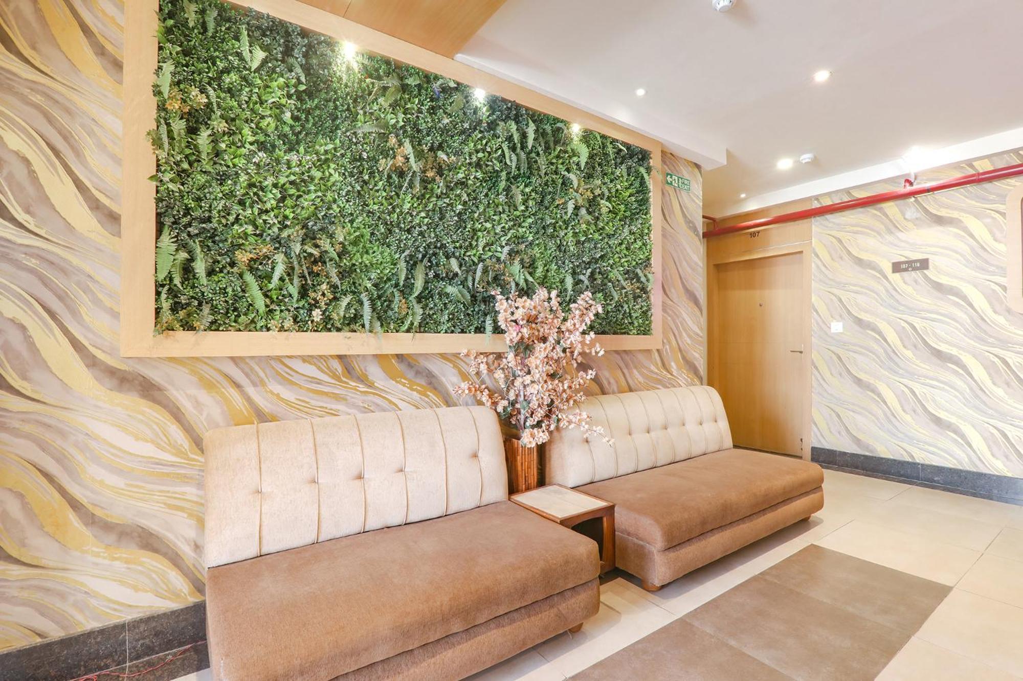 Fabhotel Raghubar Kripa Lucknow Exteriör bild